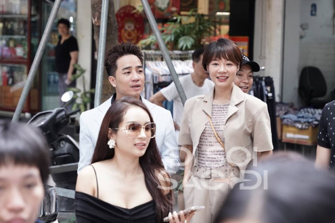 Dự đoán dàn khách mời nổi tiếng tham dự đám cưới sắp tới Đoàn Văn Hậu và Doãn Hải My tại Hà Nội - Ảnh 4. Dự đoán dàn khách mời nổi tiếng tham dự đám cưới sắp tới Đoàn Văn Hậu và Doãn Hải My tại Hà Nội - Ảnh 4.