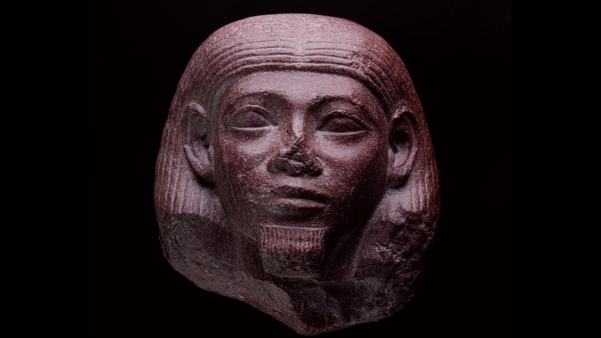 Kỳ bí báu vật Ai Cập 4.000 tuổi đào được giữa sân trường - Ảnh 1.