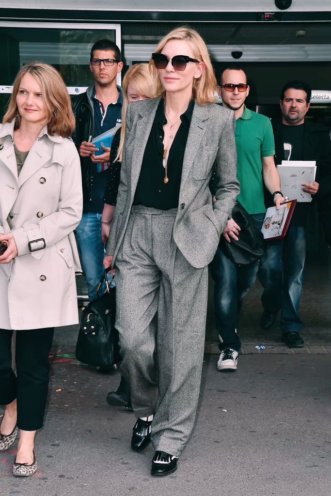 &quot;Mẹ kế Lọ Lem&quot; Cate Blanchett có phong cách sành điệu đỉnh cao ở tuổi ngoài 50 - Ảnh 10.
