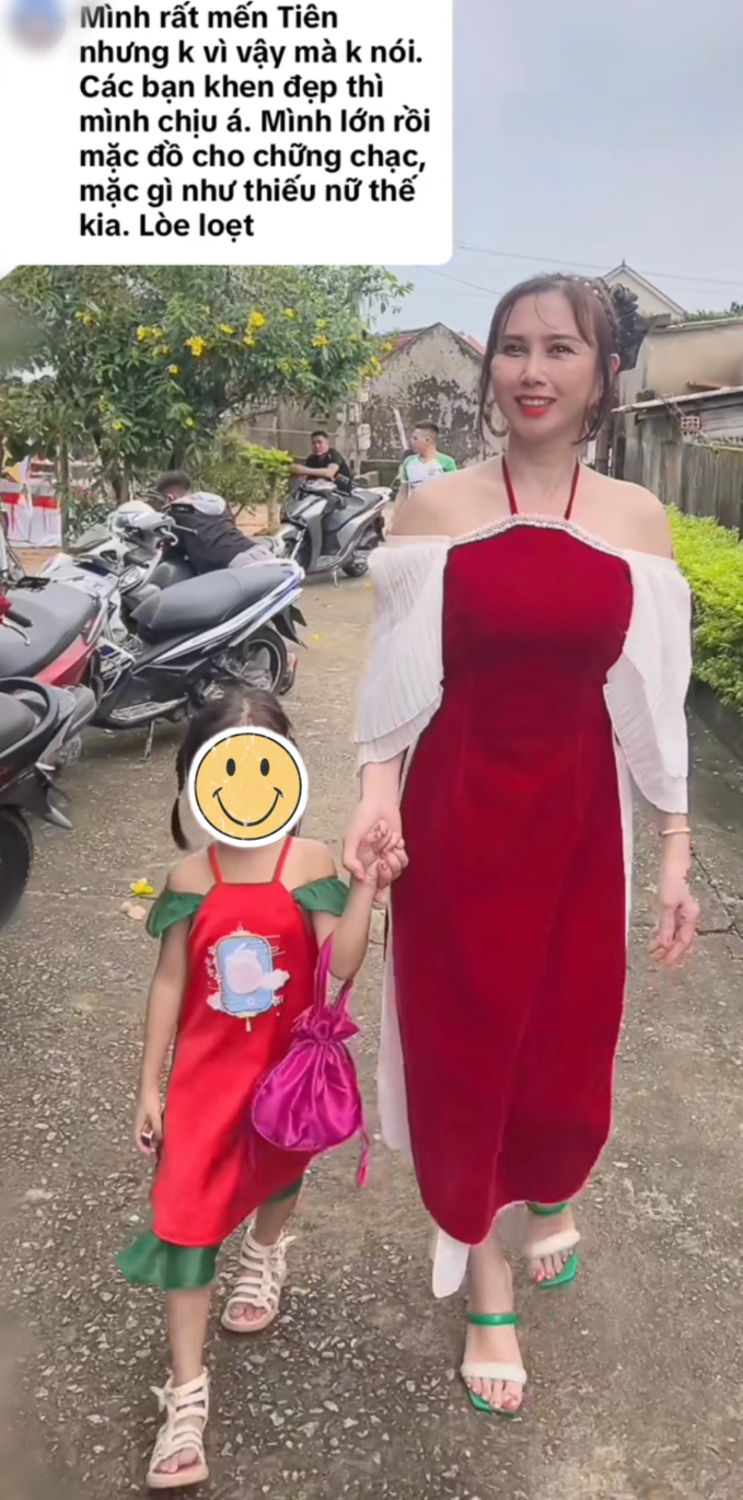 Bị chê bai ăn mặc loè loẹt, mẹ ruột Hoa hậu Thùy Tiên lên tiếng đáp trả rõ thái độ - Ảnh 2.