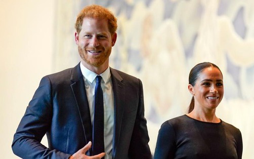 Harry và Meghan Markle 'bất đồng' vì quan điểm khác nhau về kiếm tiền