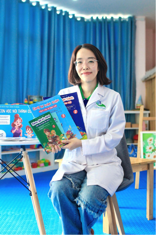 Chuyên gia ngôn ngữ nhi Khoa Lương Mỹ Bình - Hành trình tìm kiếm tiếng nói cho trẻ - Ảnh 1. Chuyên gia ngôn ngữ nhi Khoa Lương Mỹ Bình - Hành trình tìm kiếm tiếng nói cho trẻ - Ảnh 1.
