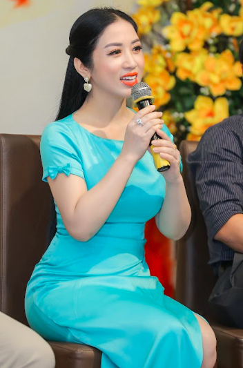 Thanh Lam - Quang Hà hào hứng về trường biểu diễn nhân ngày 20/11 - Ảnh 3.