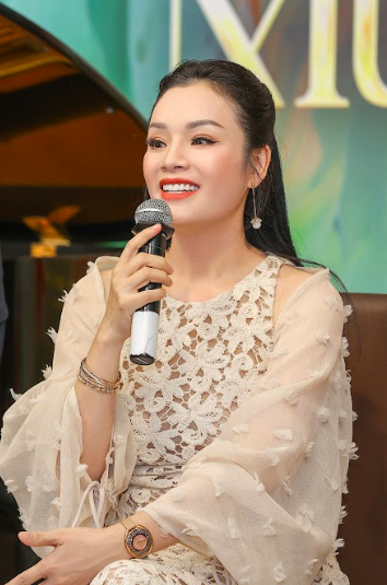 Thanh Lam - Quang Hà hào hứng về trường biểu diễn nhân ngày 20/11 - Ảnh 4.