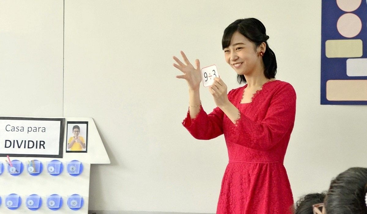 Công chúa xinh đẹp nhất Nhật Bản xuất hiện rạng rỡ ở một quốc gia Nam Mỹ, "ghi điểm" nhờ hành động mà cô tập suốt hơn tháng - Ảnh 2. Công chúa xinh đẹp nhất Nhật Bản xuất hiện rạng rỡ ở một quốc gia Nam Mỹ, "ghi điểm" nhờ hành động mà cô tập suốt hơn tháng - Ảnh 2.