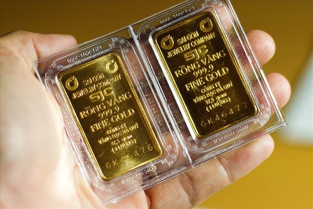 V&agrave;ng SJC tăng s&aacute;t mốc 70 triệu đồng/lượng - Ảnh 1.