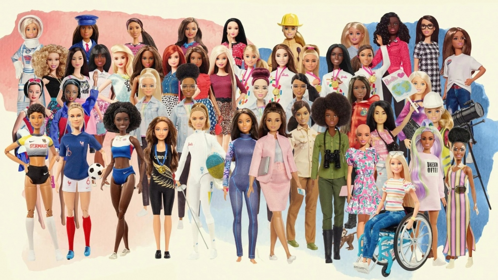 Tại sao Barbie lọt vào danh sách phụ nữ quyền lực năm 2023 của Forbes? - Ảnh 1.
