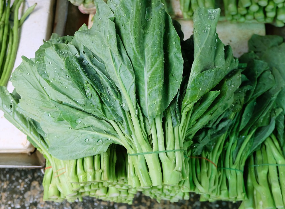 ‘Soi’ danh sách 18 loại rau tốt nhất thế giới được CDC Mỹ công nhận: Loại đứng đầu mọc hoang đầy Việt Nam - Ảnh 10.