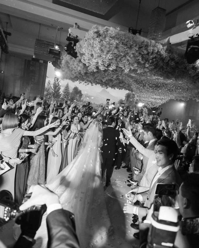 ย้อนดู 2 งานแต่งงานที่สวยที่สุดในวงการบันเทิงไทย 2023 ปาร์ตี้ประทับใจกับงานแต่งงาน 