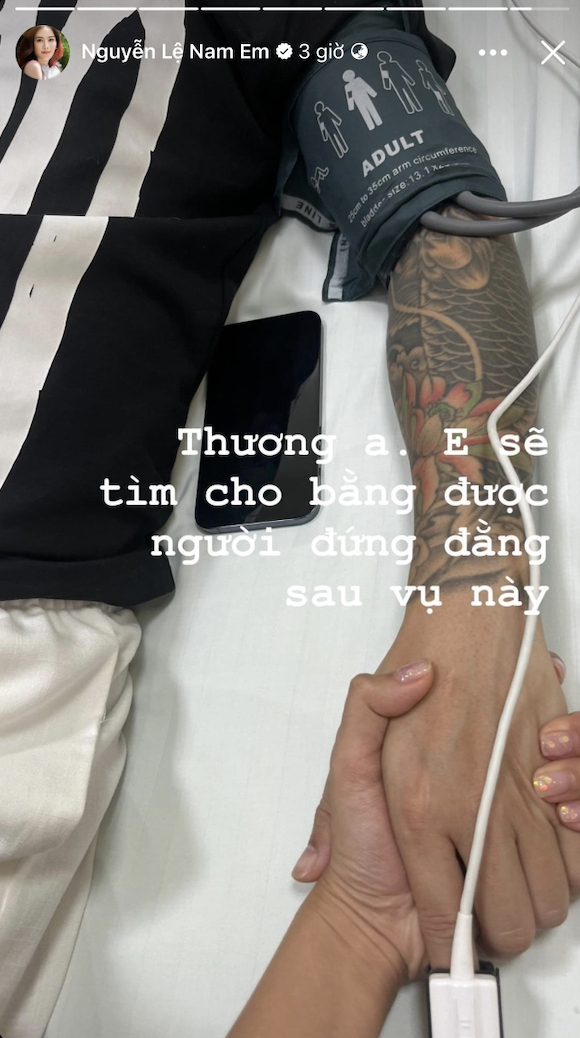 Trả lời @Khánh Duy Bạn có thể xăm năm sinh của gia đình mình trên tay... |  TikTok