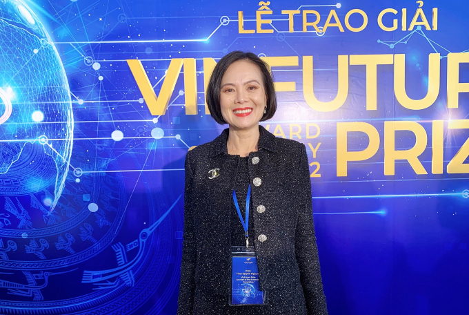 Nữ giáo sư gây ấn tượng với thần thái nổi bật tại Lễ trao VinFuture 2023 là ai? - Ảnh 6. Nữ giáo sư gây ấn tượng với thần thái nổi bật tại Lễ trao VinFuture 2023 là ai? - Ảnh 6.