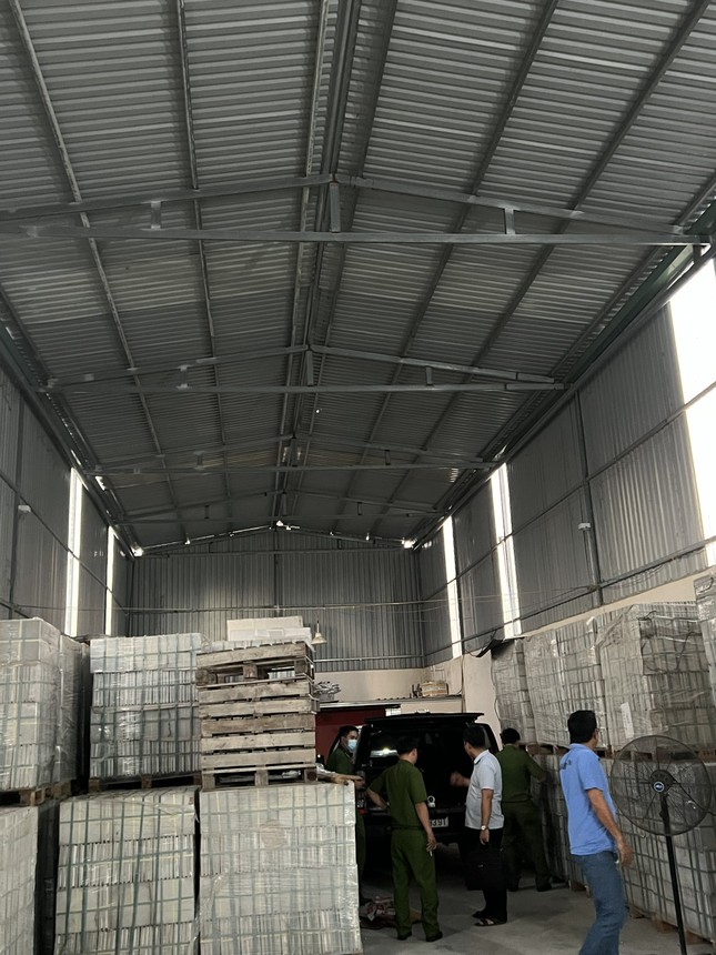 Hồi hộp nghe trinh s&aacute;t kể h&agrave;nh tr&igrave;nh giải cứu gi&aacute;m đốc doanh nghiệp bị bắt c&oacute;c, tống tiền - Ảnh 1.