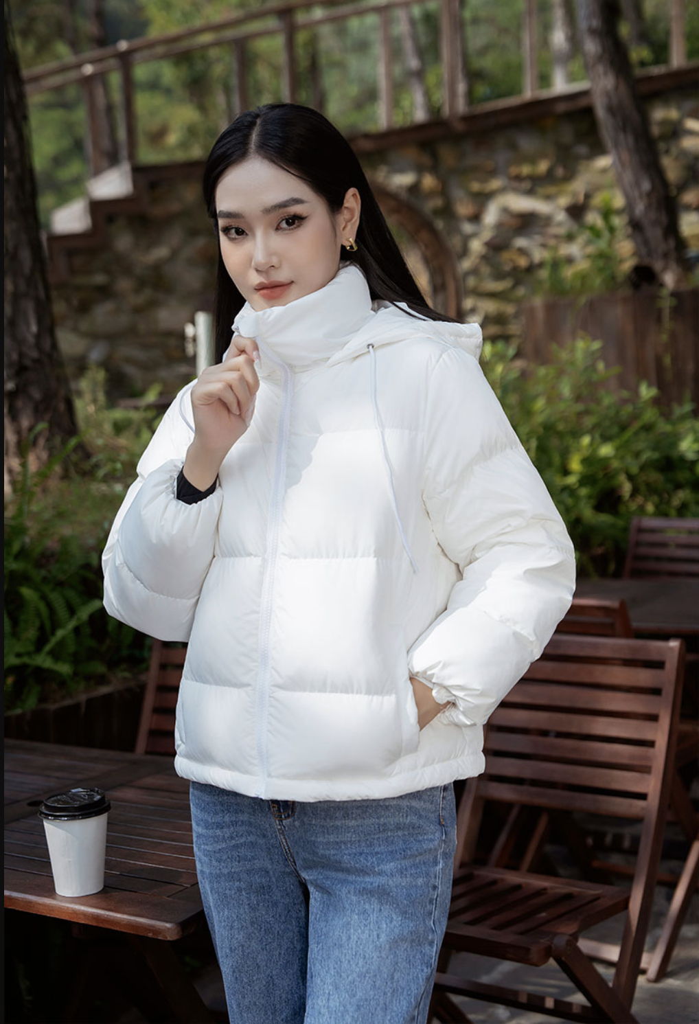 Nàng blogger Hàn chỉ bạn 6 cách phối áo khoác phao gọn gàng, năng động trong mùa giá rét- Ảnh 10.