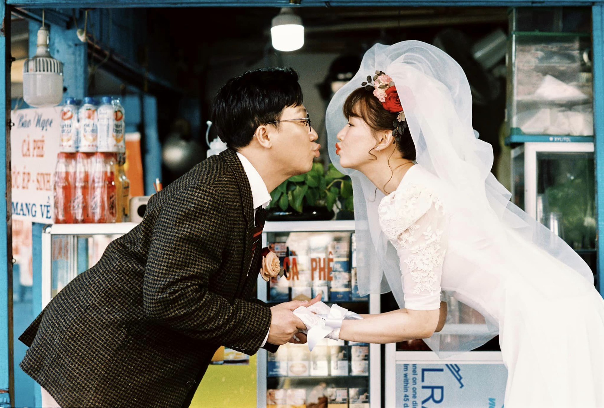 Soi loạt địa điểm Đà Lạt trong bộ ảnh cưới của Trấn Thành - Hari Won: Toàn nơi quen thuộc mà lên ảnh quá &quot;ảo&quot;- Ảnh 7.