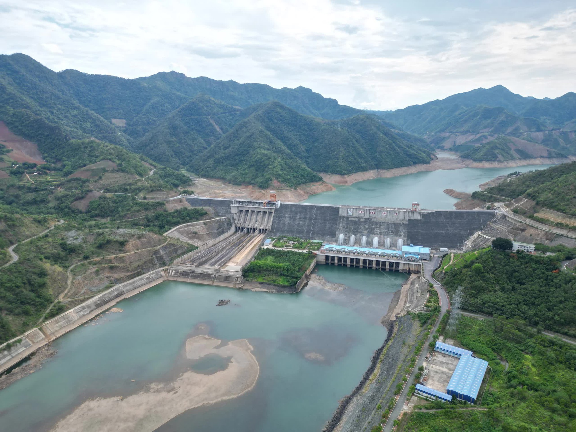  El Nino và những tác động đến thời tiết Việt Nam trong năm 2023: Hàng nghìn thiên tai và thiệt hại tỷ đô vì thiếu điện - Ảnh 8.