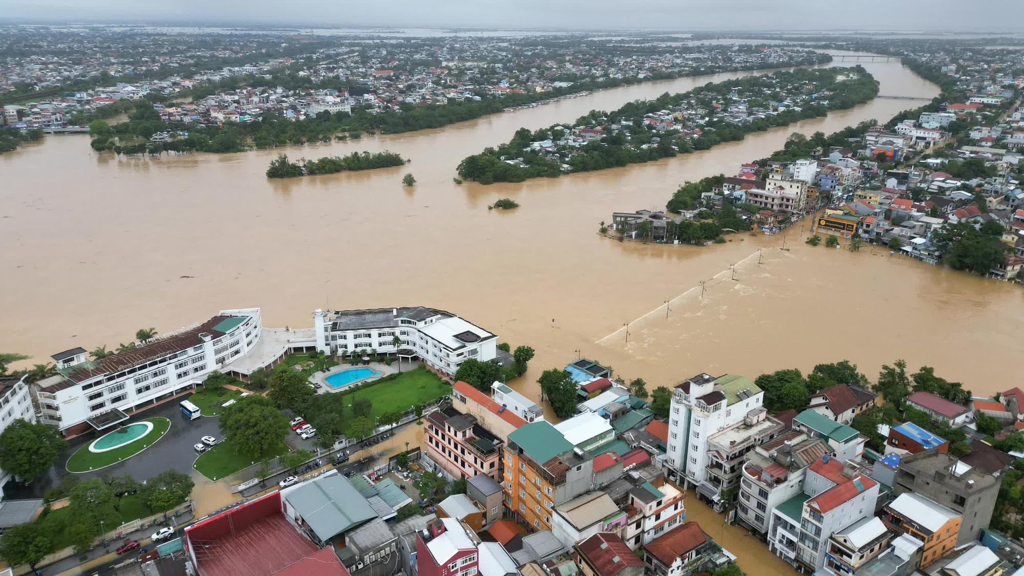  El Nino và những tác động đến thời tiết Việt Nam trong năm 2023: Hàng nghìn thiên tai và thiệt hại tỷ đô vì thiếu điện - Ảnh 3.