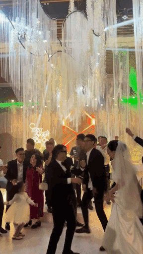Cô dâu hot nhất MXH vừa tổ chức đám cưới tại resort ở Đà Nẵng: Choáng ngợp với quy mô, chú rể quẩy cực sung- Ảnh 15.