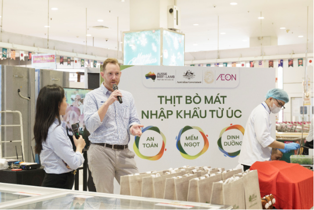 Úc phối hợp các nhà nhập khẩu và bán lẻ phát triển thịt bò mát tại Việt Nam - Ảnh 2. Úc phối hợp các nhà nhập khẩu và bán lẻ phát triển thịt bò mát tại Việt Nam - Ảnh 2.