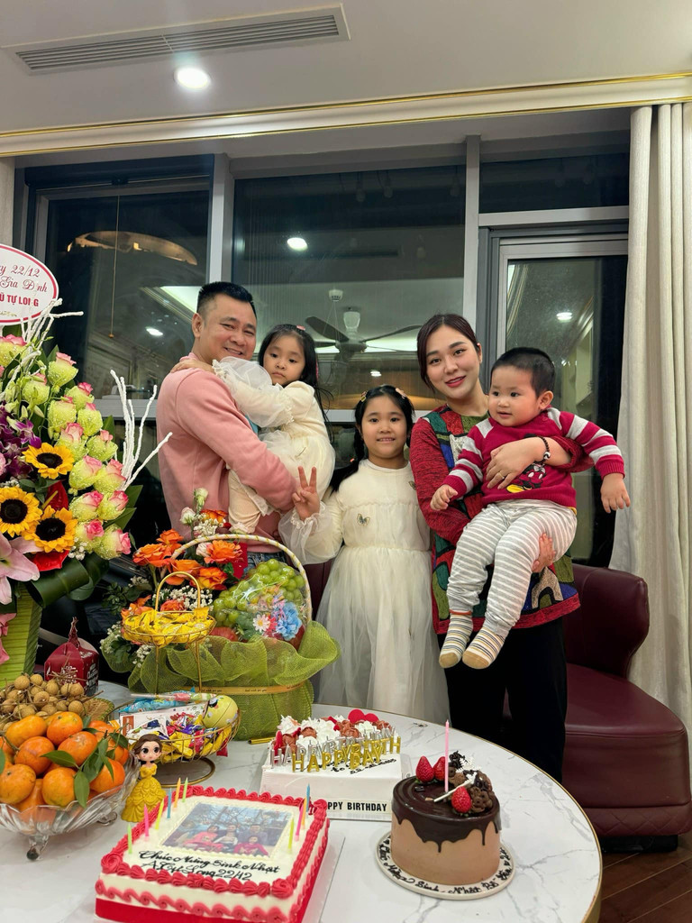 Thanh Sơn - Khả Ngân hẹn hò, nhiều sao Việt chọn đón Giáng sinh cùng gia đình - Ảnh 12.