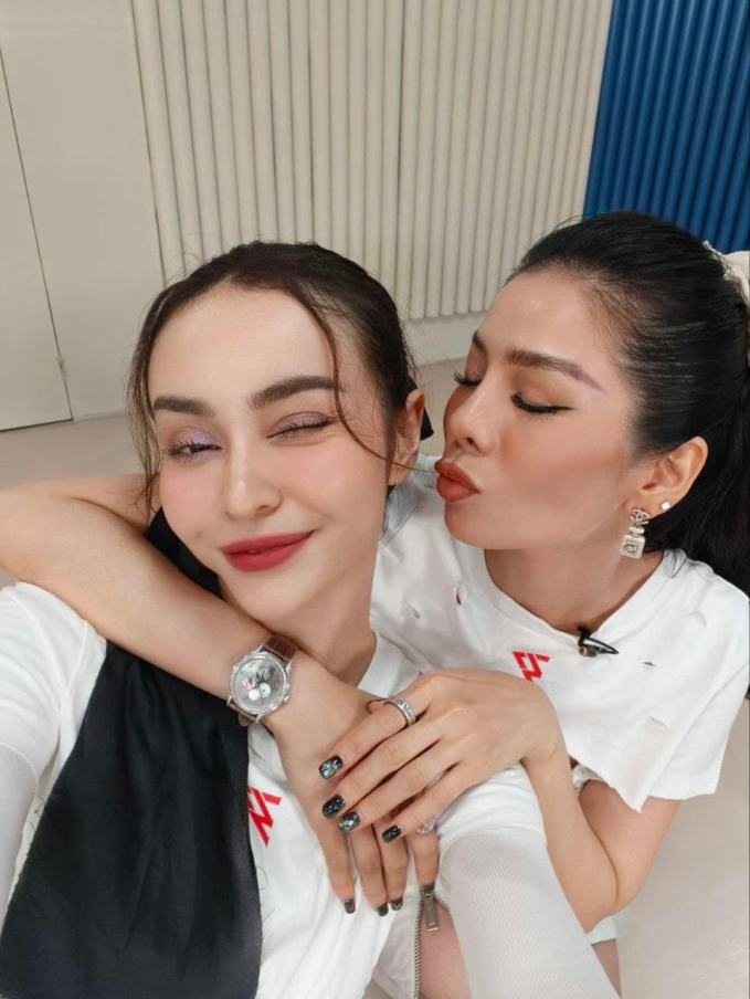 Vướng tin được nh&agrave; sản xuất n&acirc;ng đỡ c&ugrave;ng với Lệ Quy&ecirc;n tại Chị đẹp đạp gi&oacute;, MLee n&oacute;i g&igrave;? - Ảnh 2.