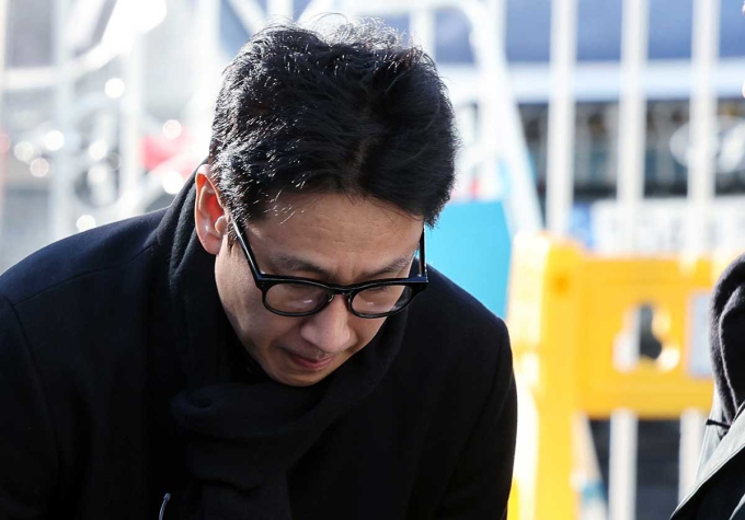 Vụ bê bối ma túy dài 69 ngày của Lee Sun Kyun: Cái kết đắng cho tài tử hàng đầu, tới lúc ra đi vẫn bị gọi là “tội phạm” - Ảnh 4.