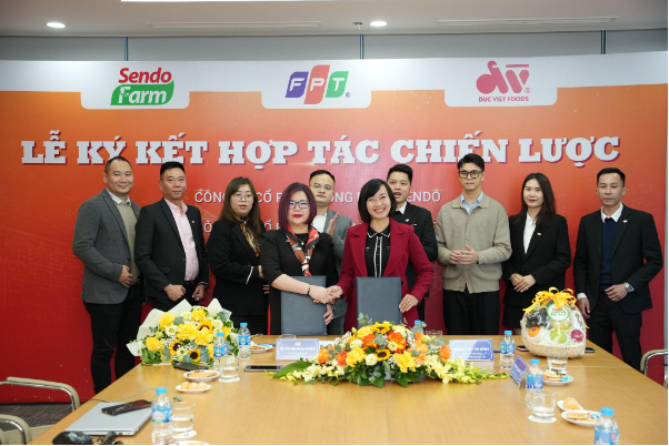 FPT - Sendo Farm bắt tay CP Foods và Đức Việt Foods - Ảnh 3. FPT - Sendo Farm bắt tay CP Foods và Đức Việt Foods - Ảnh 3.