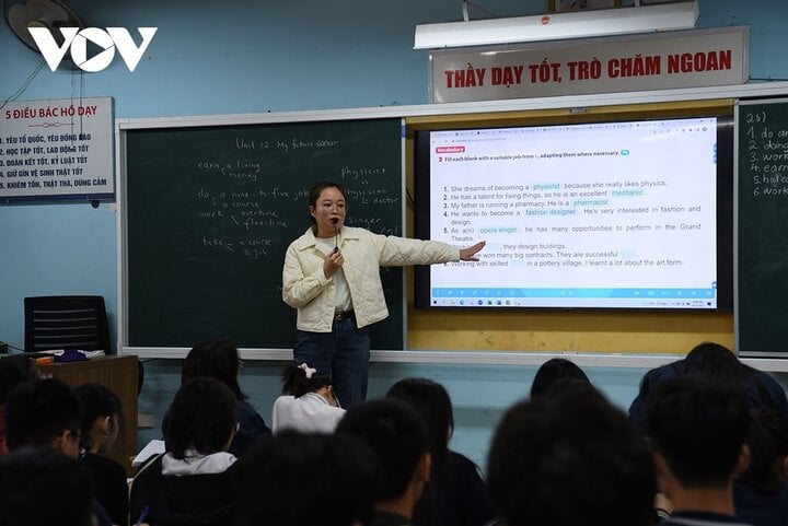 Chuyên gia: Tư duy nhìn vào giáo dục là nghĩ đến thi cử tạo ra tầm nhìn hạn hẹp - Ảnh 1.