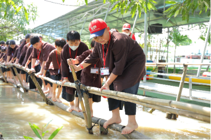 Xu thế học Anh ngữ mới: Mang thế giới v&agrave;o trong lớp học - Ảnh 3.