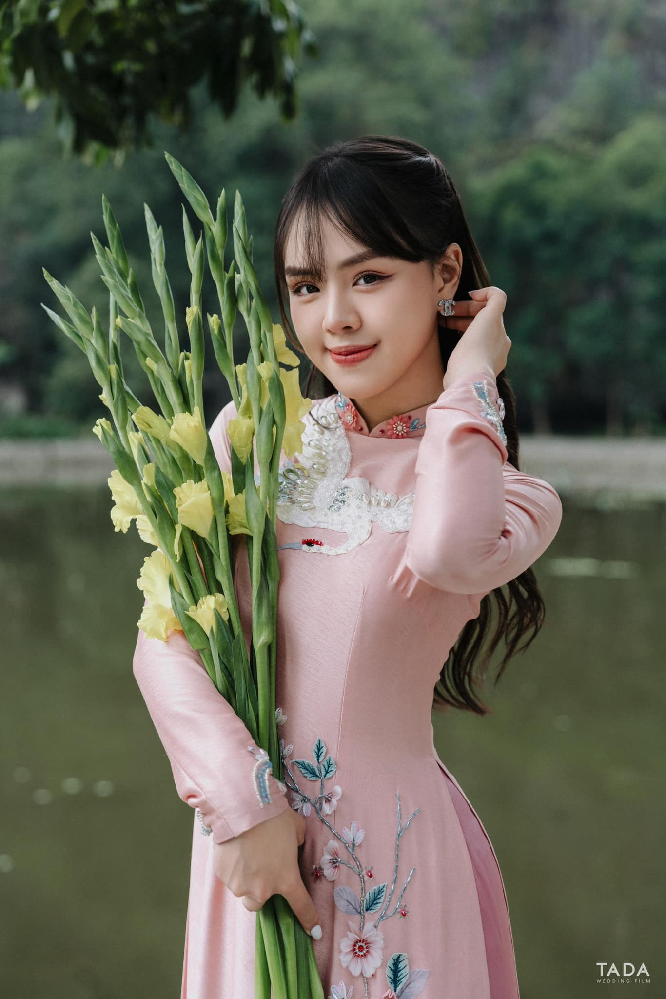 MC xinh đẹp làng game tổ chức hôn lễ ở Việt Nam sau tuần trăng mật đi 8 nước châu Âu- Ảnh 6.