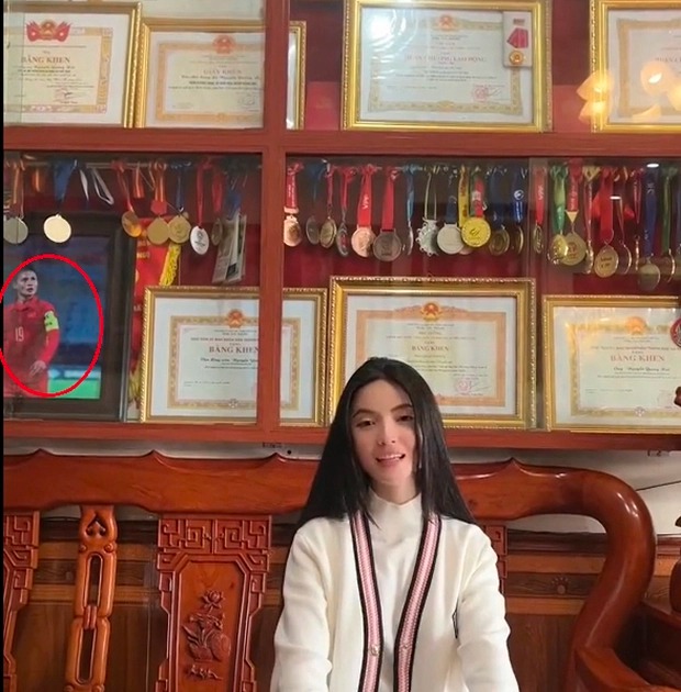 Chu Thanh Huyền khoe cảnh vào bếp, khẳng định một điều chắc nịch khiến netizen "quay xe": Xứng đáng làm vợ Quang Hải! - Ảnh 4. Chu Thanh Huyền khoe cảnh vào bếp, khẳng định một điều chắc nịch khiến netizen "quay xe": Xứng đáng làm vợ Quang Hải! - Ảnh 4.