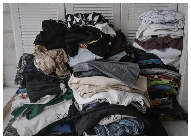 Người phụ nữ 43 tuổi tổng kết lại 10 việc chi tiền &ldquo;đ&aacute;ng tiếc nhất&rdquo; trong đời của m&igrave;nh - Ảnh 1.