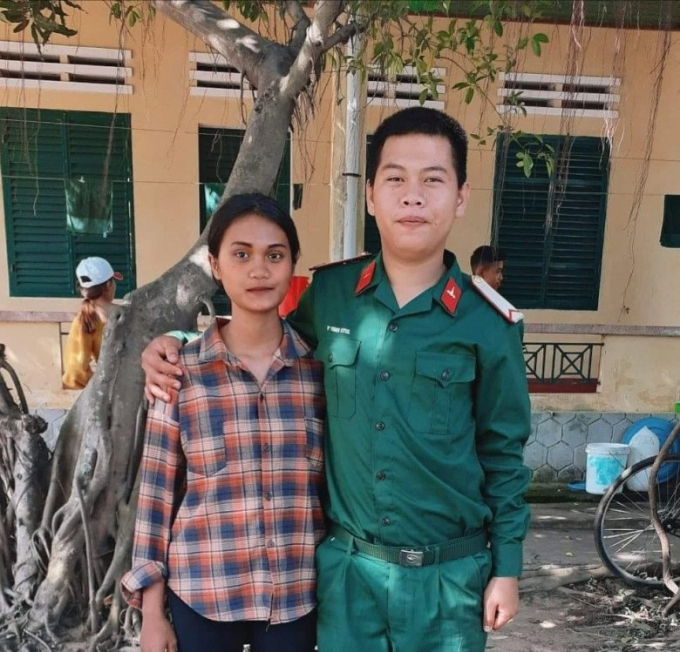 Đi nghĩa vụ 2 năm, ch&agrave;ng trai về nh&agrave; với bất ngờ lớn, nhan sắc của bạn g&aacute;i l&agrave; điều đ&aacute;ng ch&uacute; &yacute; - Ảnh 1.