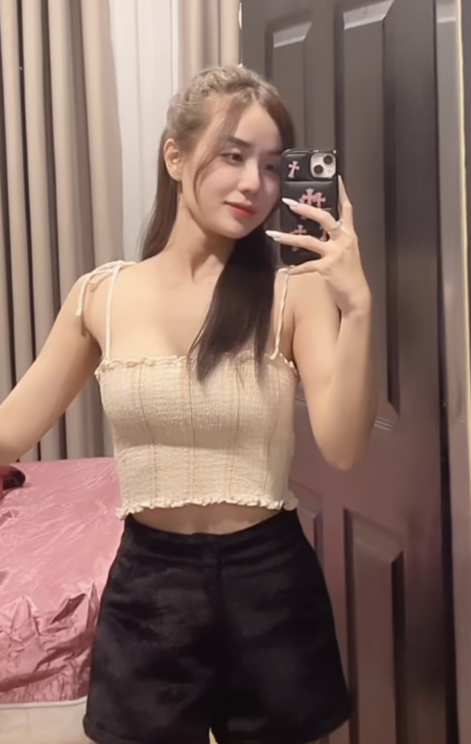 Sau khi xác nhận chuyện tình cảm, Cindy Lư - Đạt G bị soi loạt "hint" đang sống chung nhà? - Ảnh 1. Sau khi xác nhận chuyện tình cảm, Cindy Lư - Đạt G bị soi loạt "hint" đang sống chung nhà? - Ảnh 1.