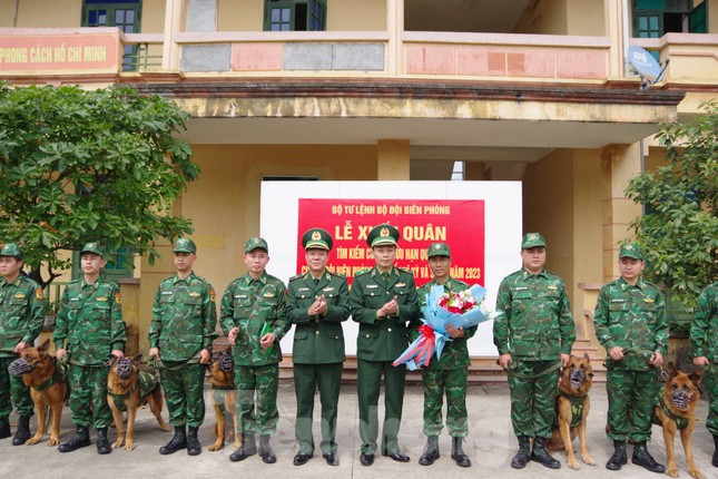 Quân y, công binh, huấn luyện viên và chó nghiệp vụ Biên phòng Việt Nam sang hỗ trợ Thổ Nhĩ Kỳ - Ảnh 5.