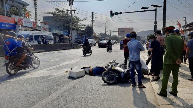 Tai nạn ở Quảng Trị, người đàn ông tử vong tại chỗ - Ảnh 1.