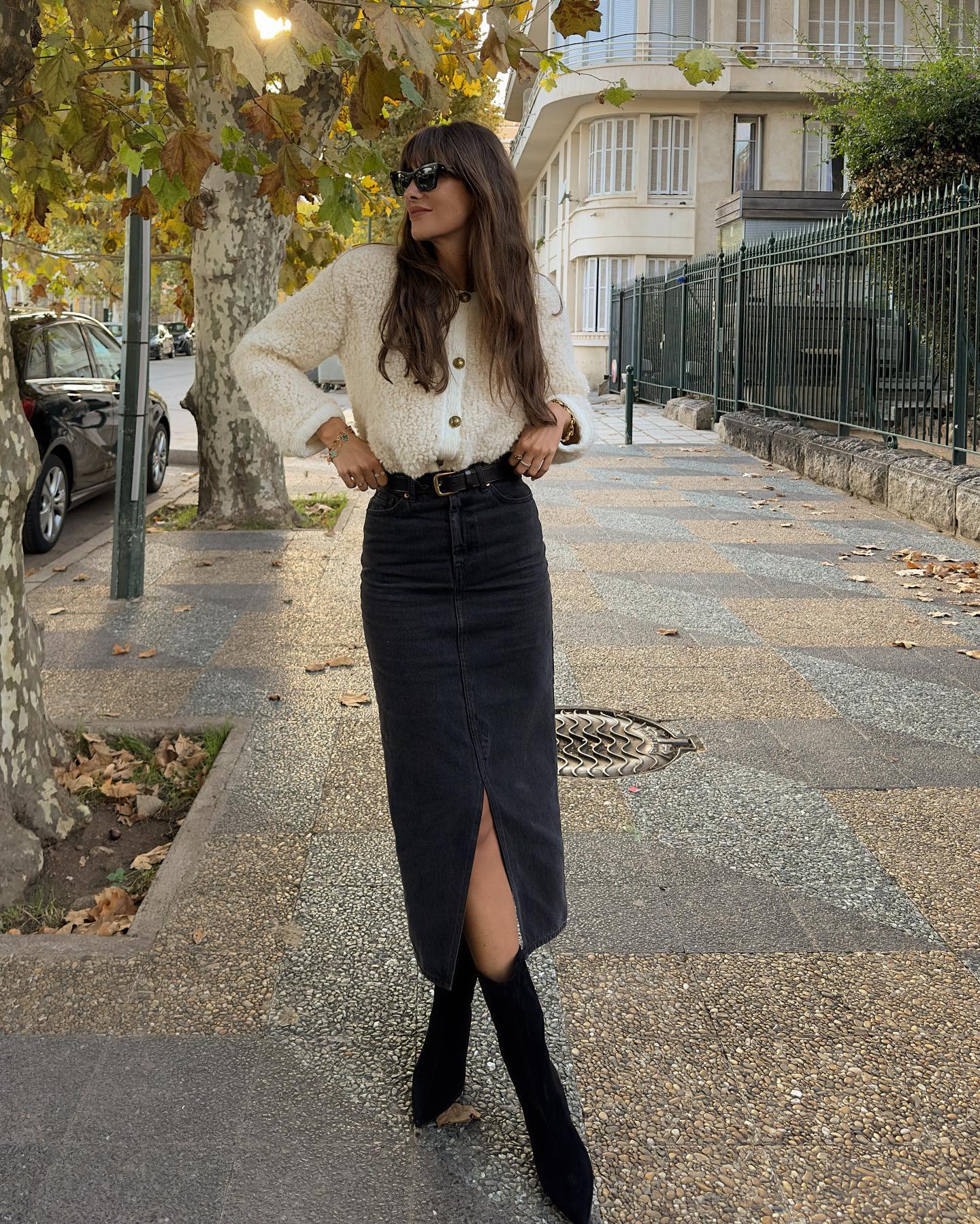 10 cách diện chân váy dài sang trọng của phụ nữ Pháp - Ảnh 6.