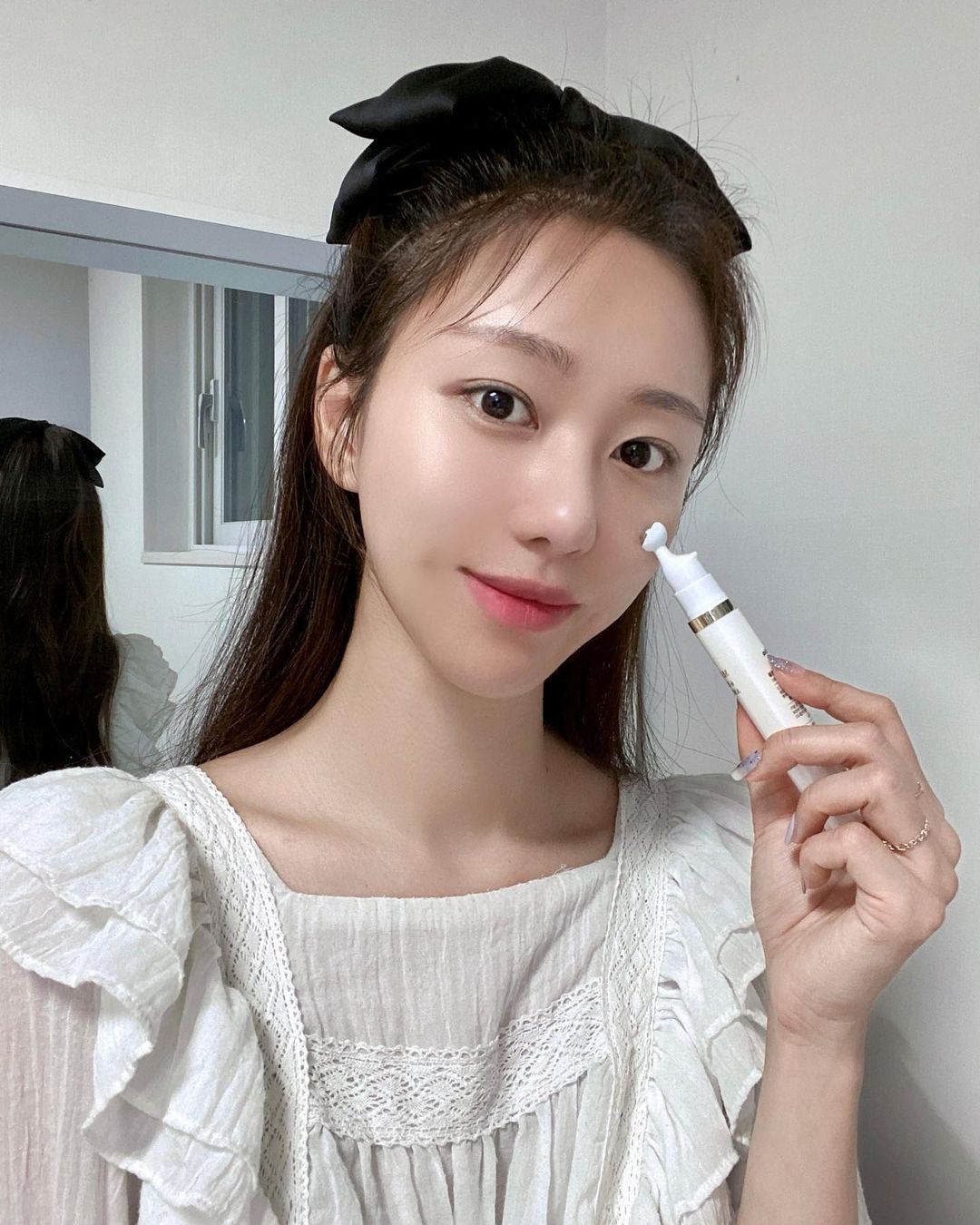 Sai lầm phổ biến khi chăm s&oacute;c da kiểu H&agrave;n khiến n&agrave;ng c&ocirc;ng sở nhanh l&atilde;o h&oacute;a, nổi mụn - Ảnh 1.