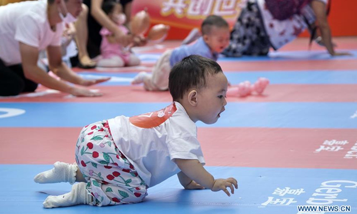 Tỷ lệ phụ nữ không sinh con ở Trung Quốc tăng nhanh - Ảnh 1.