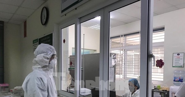 Ngày 15/2, Việt Nam giảm số ca mắc COVID-19, tăng bệnh nhân nặng - Ảnh 1.