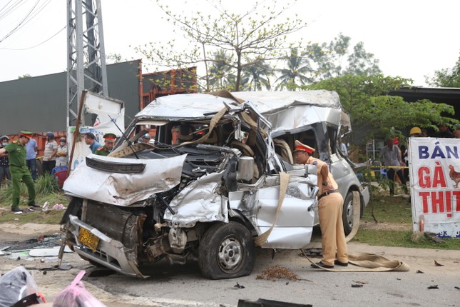 Vụ tai nạn giao thông kinh hoàng ở Quảng Nam: Nạn nhân thứ 9 tử vong - Ảnh 2.