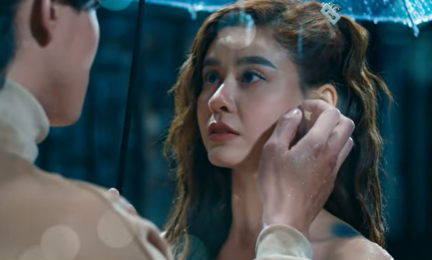Mê mẩn nhan sắc trẻ ngược của mỹ nhân Việt này ở phim mới, U40 mà cặp kè bạn diễn kém tuổi ngọt xớt - Ảnh 4.