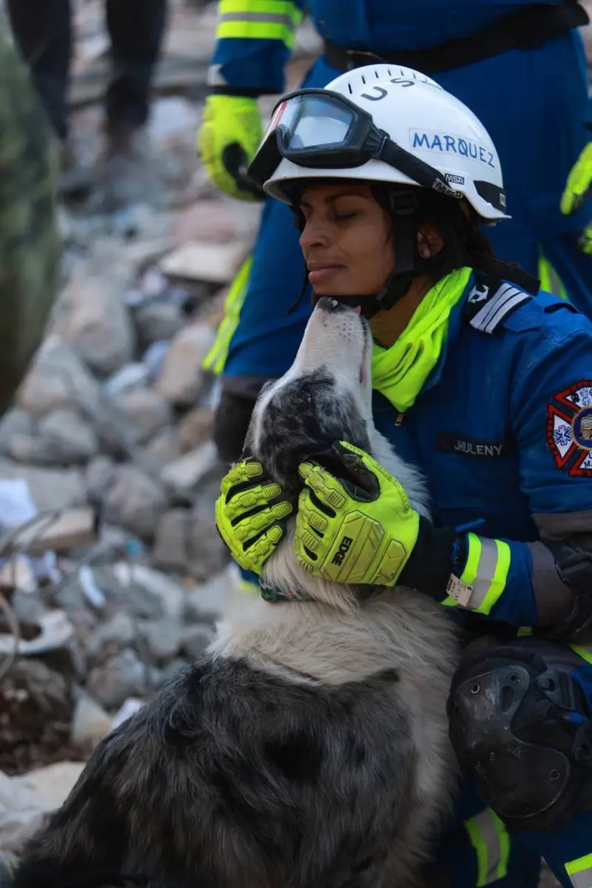 Hình ảnh &quot;nhân viên cứu hộ đặc biệt&quot; xử lý hậu quả động đất ở Thổ Nhĩ Kỳ và Syria - Ảnh 3.