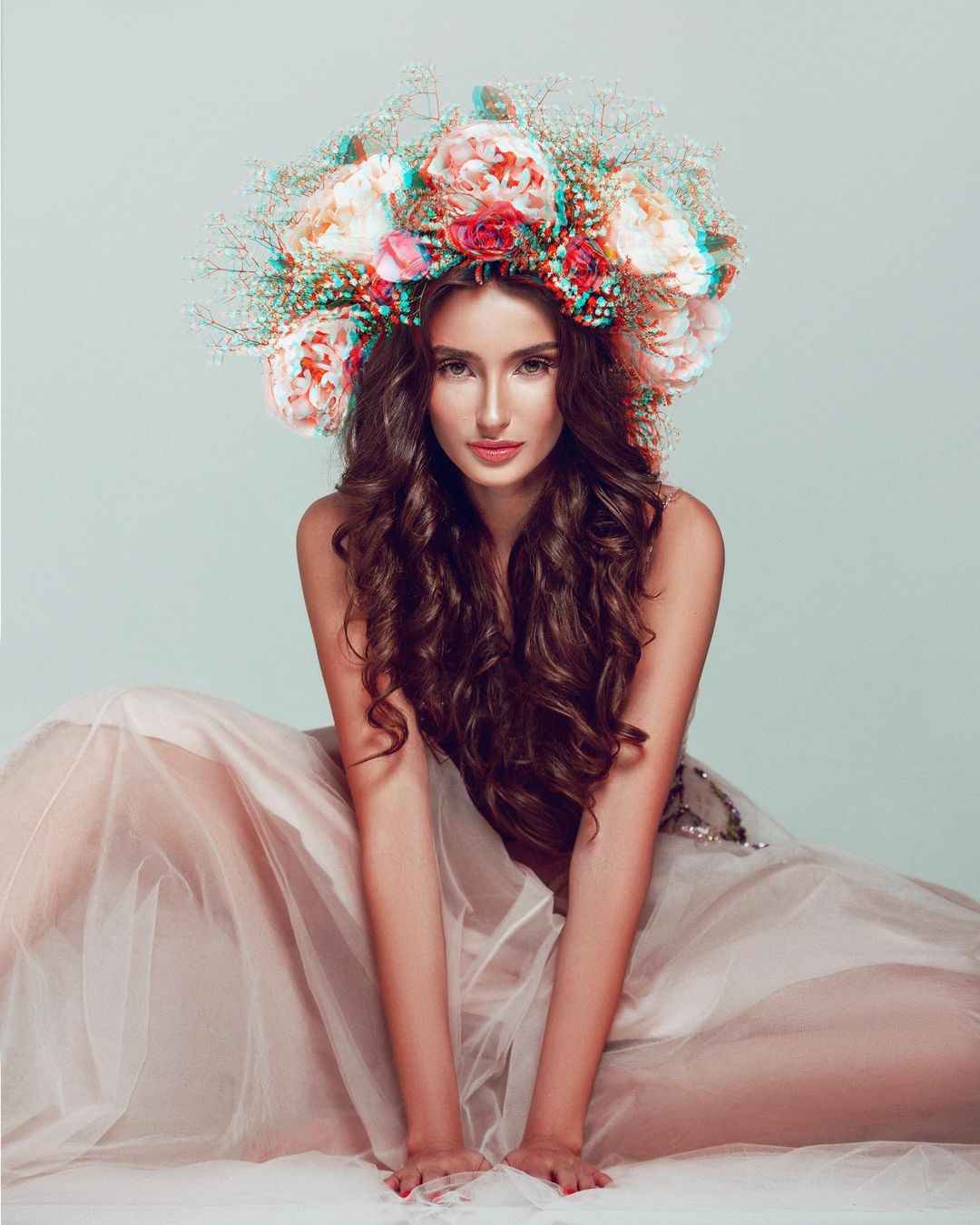 Profile ‘cực chất’ của tân Miss Charm 2023: Từng tốt nghiệp khóa đào tạo phi công ở Mỹ, thông thạo nhiều ngôn ngữ và sở hữu body siêu nóng bỏng - Ảnh 5. Profile ‘cực chất’ của tân Miss Charm 2023: Từng tốt nghiệp khóa đào tạo phi công ở Mỹ, thông thạo nhiều ngôn ngữ và sở hữu body siêu nóng bỏng - Ảnh 5.