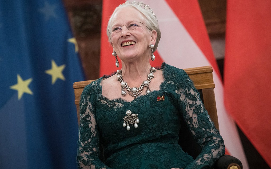 Nữ vương Đan Mạch tiết lộ lý do thực sự khiến bà xóa bỏ tước vị các cháu ruột