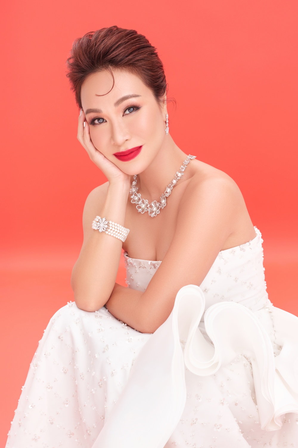 Ngôi sao Nhật Bản đình đám đến Việt Nam tổ chức đêm nhạc cùng Uyên Linh - Ảnh 4. Ngôi sao Nhật Bản đình đám đến Việt Nam tổ chức đêm nhạc cùng Uyên Linh - Ảnh 4.