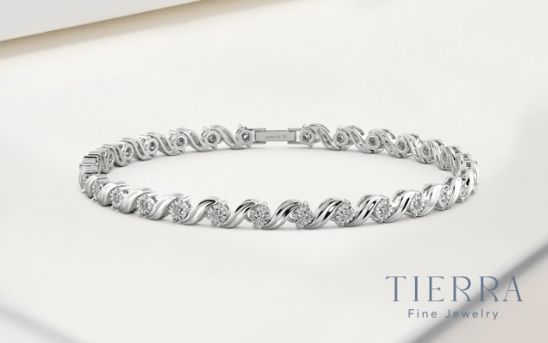 Những mẫu lắc tay kim cương đốn tim c&ocirc; n&agrave;ng hiện đại - Ảnh 1.