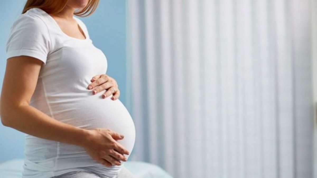 Mối nguy hiểm của virus Marburg đối với phụ nữ có thai - Ảnh 1.