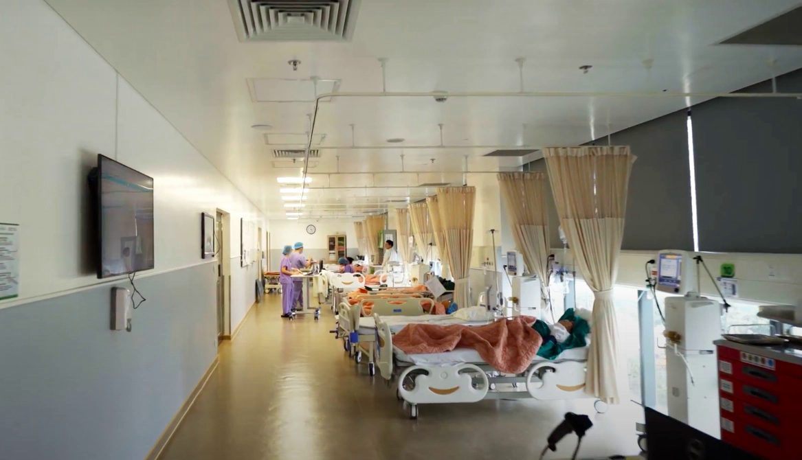 Đến thăm bệnh viện ngay giữa thủ đô có phòng mổ hiện đại không khác gì trong phim Hàn Quốc - Ảnh 7.