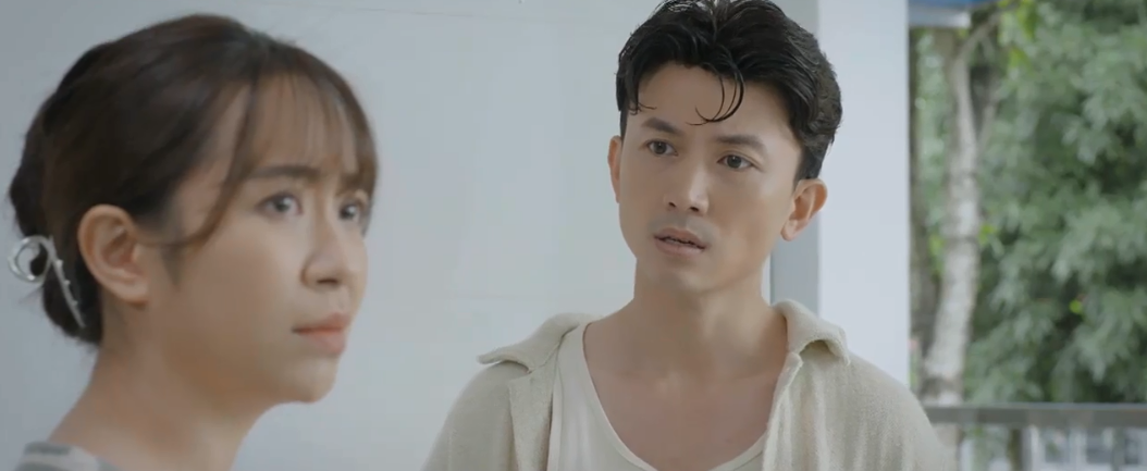 Dưới bóng cây hạnh phúc - Tập 20: Khoe bằng giỏi kinh tế nhưng nay vỡ nợ, chàng rể sợ toát mồ hôi về gặp bố vợ - Ảnh 3. Dưới bóng cây hạnh phúc - Tập 20: Khoe bằng giỏi kinh tế nhưng nay vỡ nợ, chàng rể sợ toát mồ hôi về gặp bố vợ - Ảnh 3.