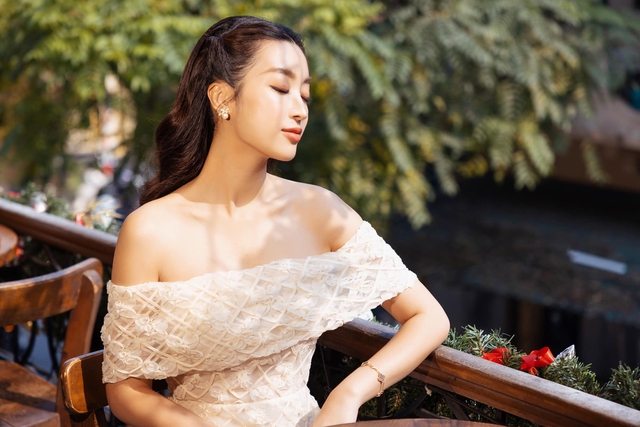 Mỹ nhân Việt duy nhất thắng giải Hoa hậu Nhân ái của Miss World: Nhan sắc thăng hạng, cuộc sống hậu kết hôn ra sao? - Ảnh 10.
